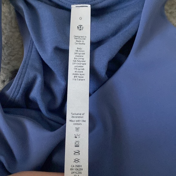 lululemon periwinkle tank top size 0 - Picture 3 of 4